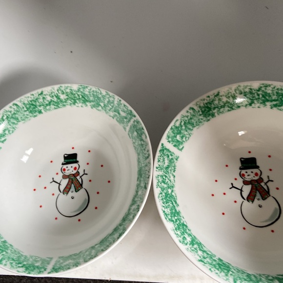New Snowman bowls-2  7.25” across top 2.5”tall Great for cereal or sides - Picture 2 of 5